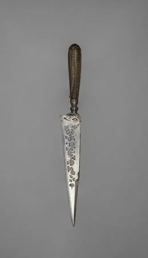 Исторический нож из коллекции Cleveland Museum of Art