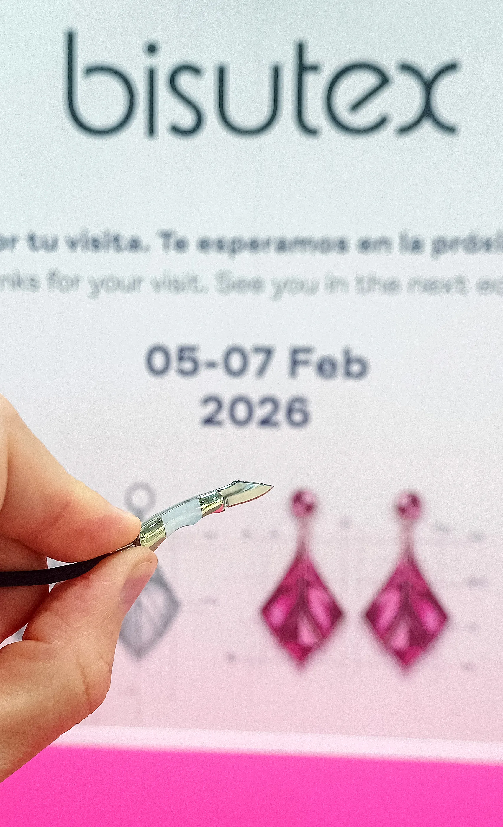 Наваха Zevira Forja Española на стенде Bisutex IFEMA Madrid 2025